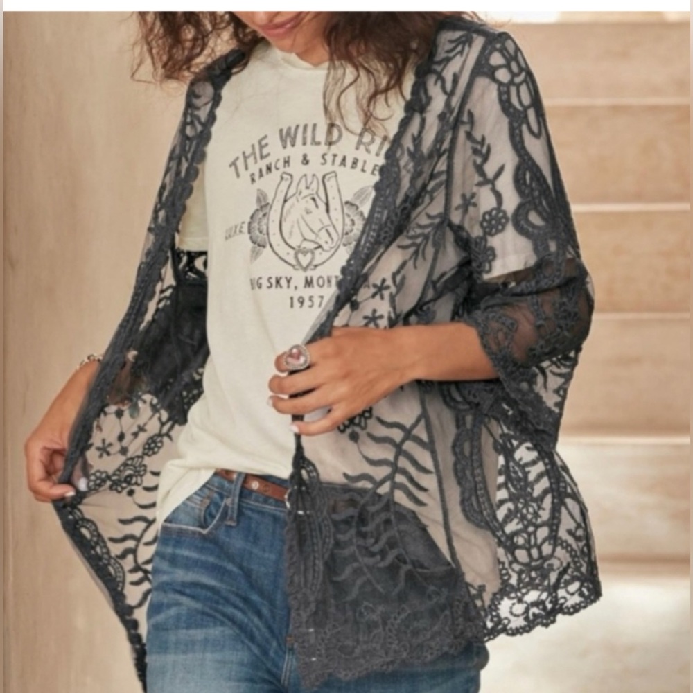 Sundance Women’s Mavis Lace Kimono Size Medium
